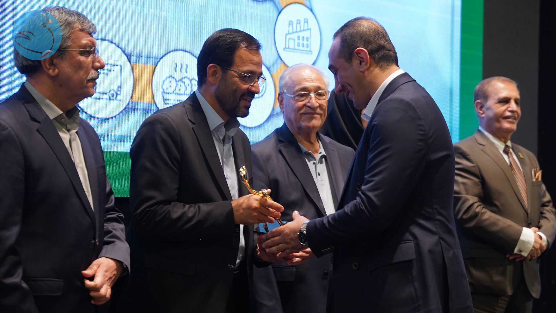 کسب نشان زرین سلامت غذا