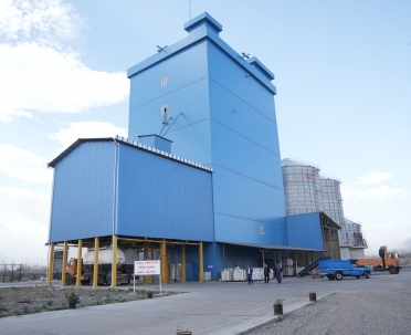 آغاز به کار کارخانه تولید دان سپیدماکیان